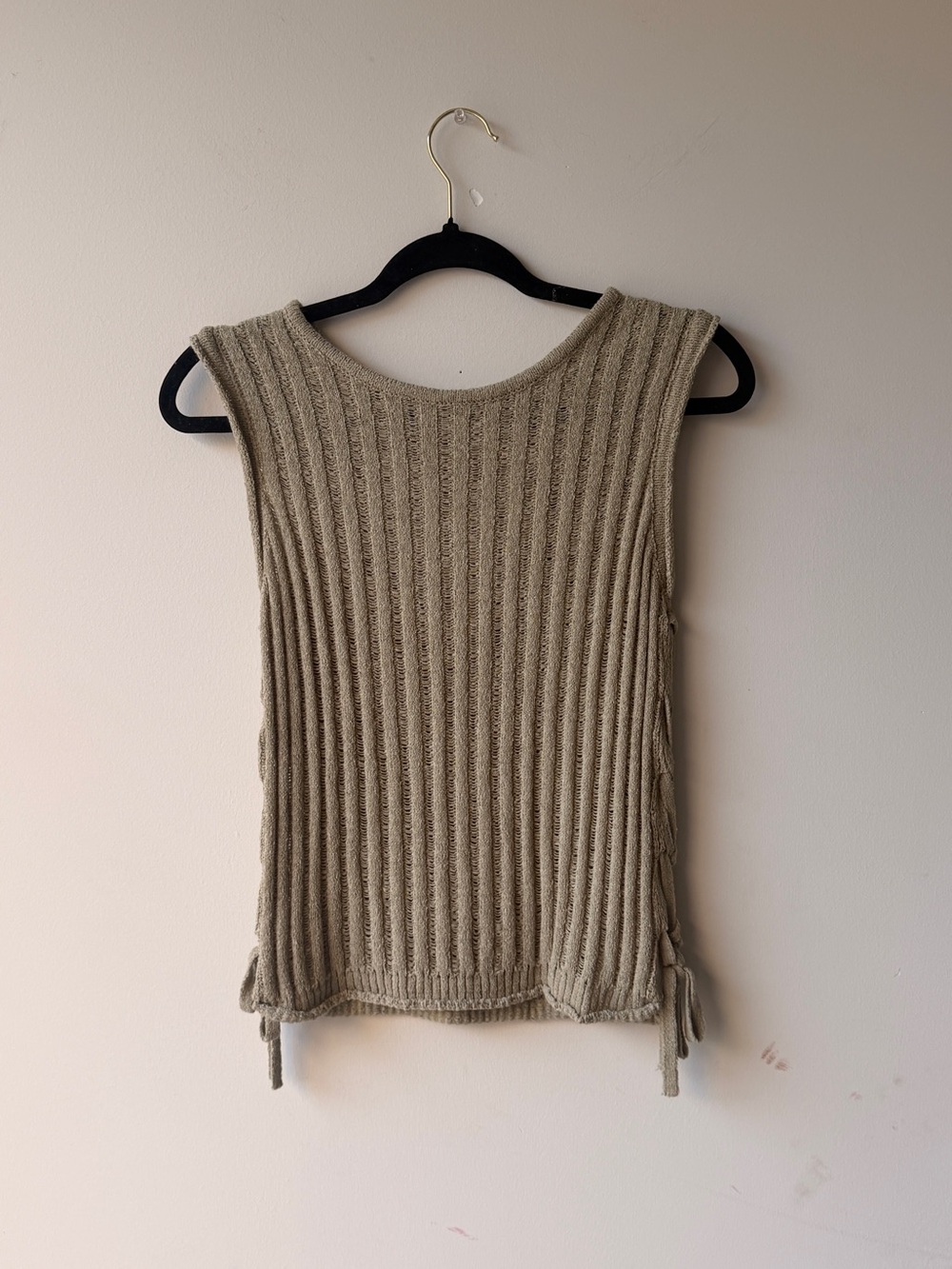 BLACK TAPE_ Ribbed Sleeveless Knit Tank Top - Taupe